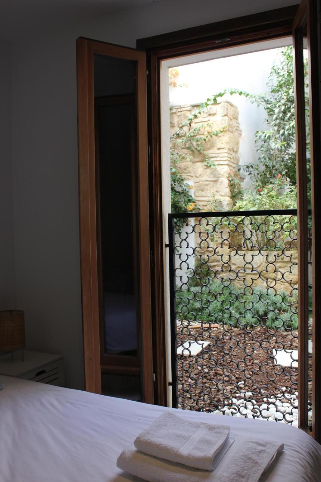 La Casa De La Escalera Bajo Derecha Apartment Cordoba Ngoại thất bức ảnh